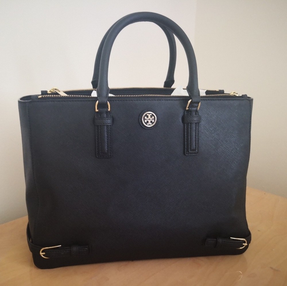Tory burch Robinson double zip tote (New condition